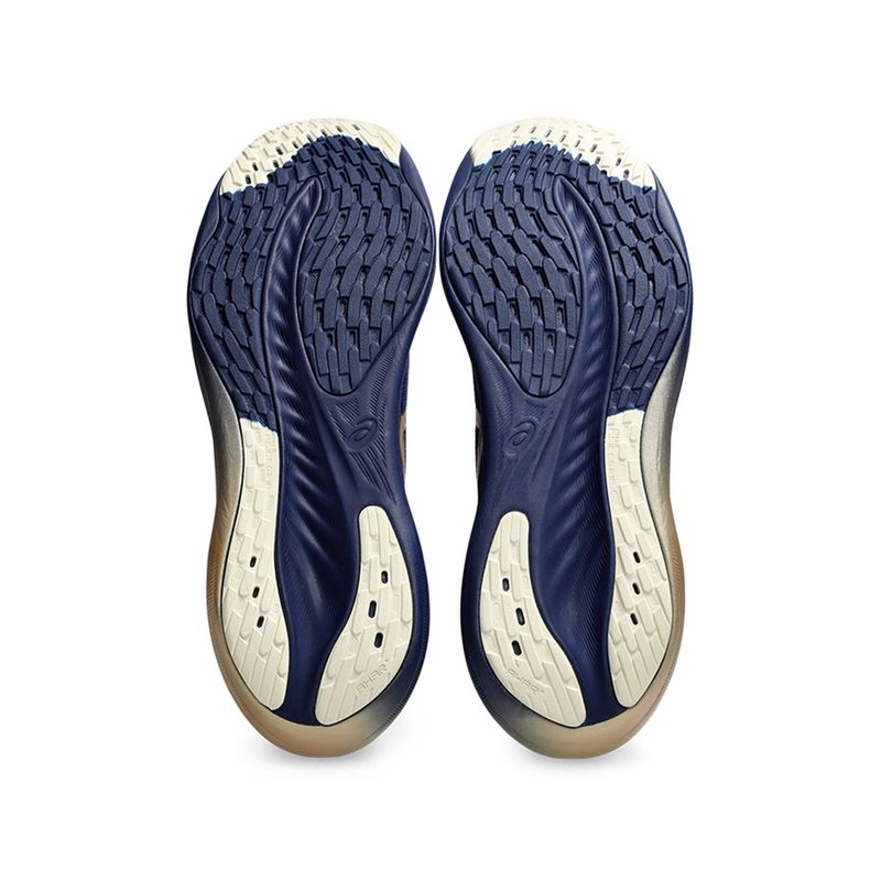 211B946-400-3_asics.mistertennis