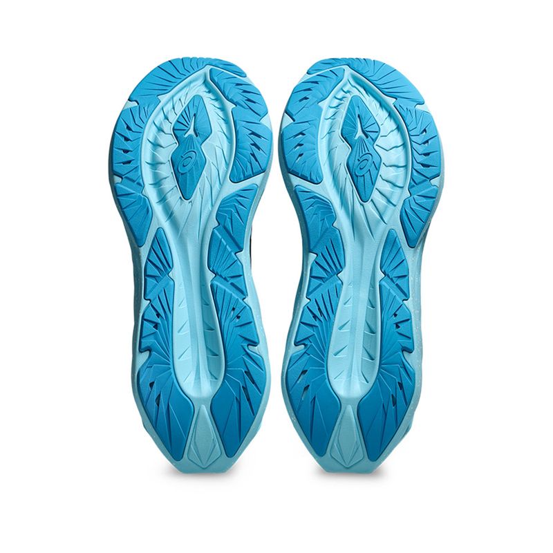 211B900-001-3_asics.mistertennis